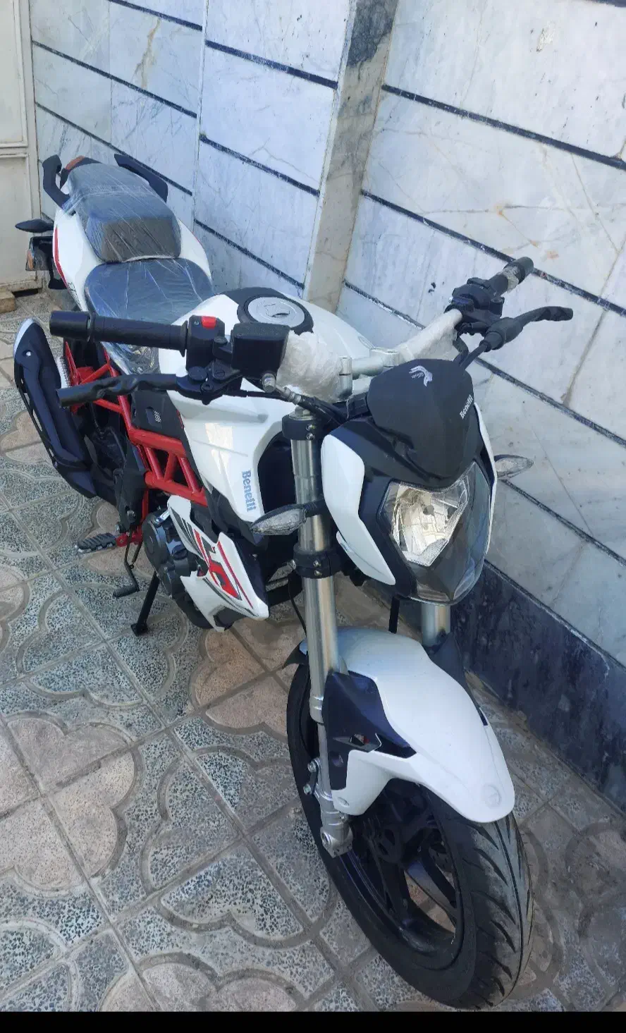 موتور بنلی 150 نیوفیس|موتورسیکلت|قزوین, |دیوار