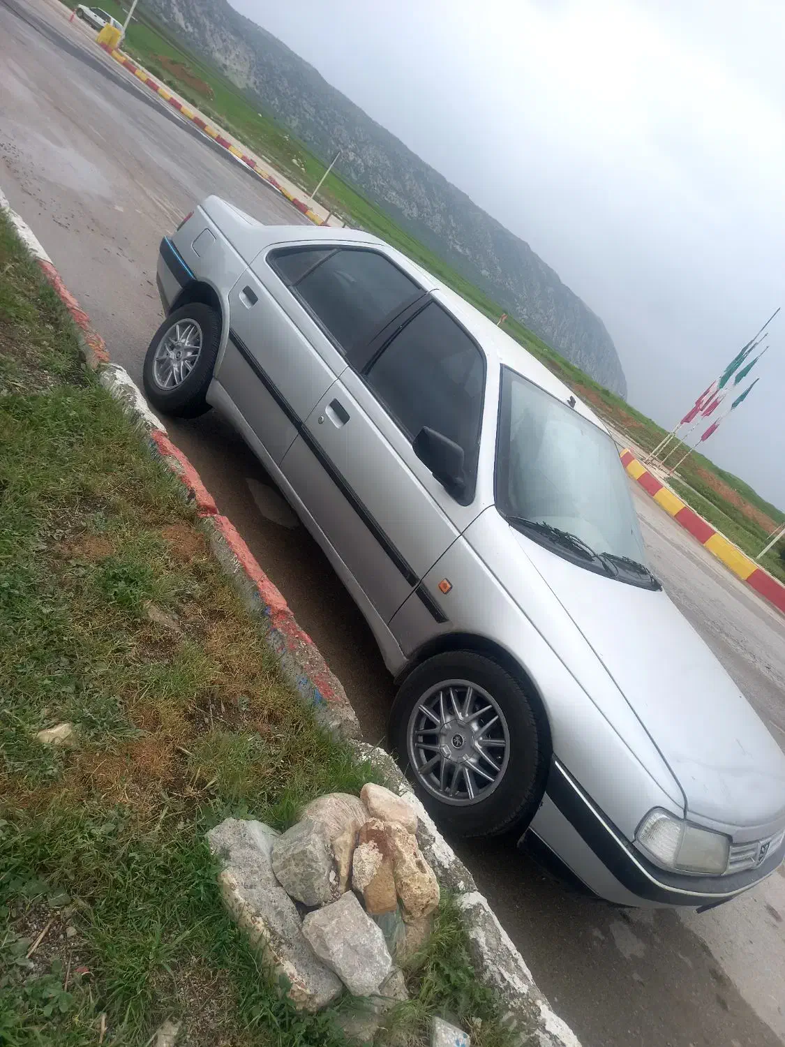 فروشی|خودرو سواری و وانت|گیلان غرب, |دیوار