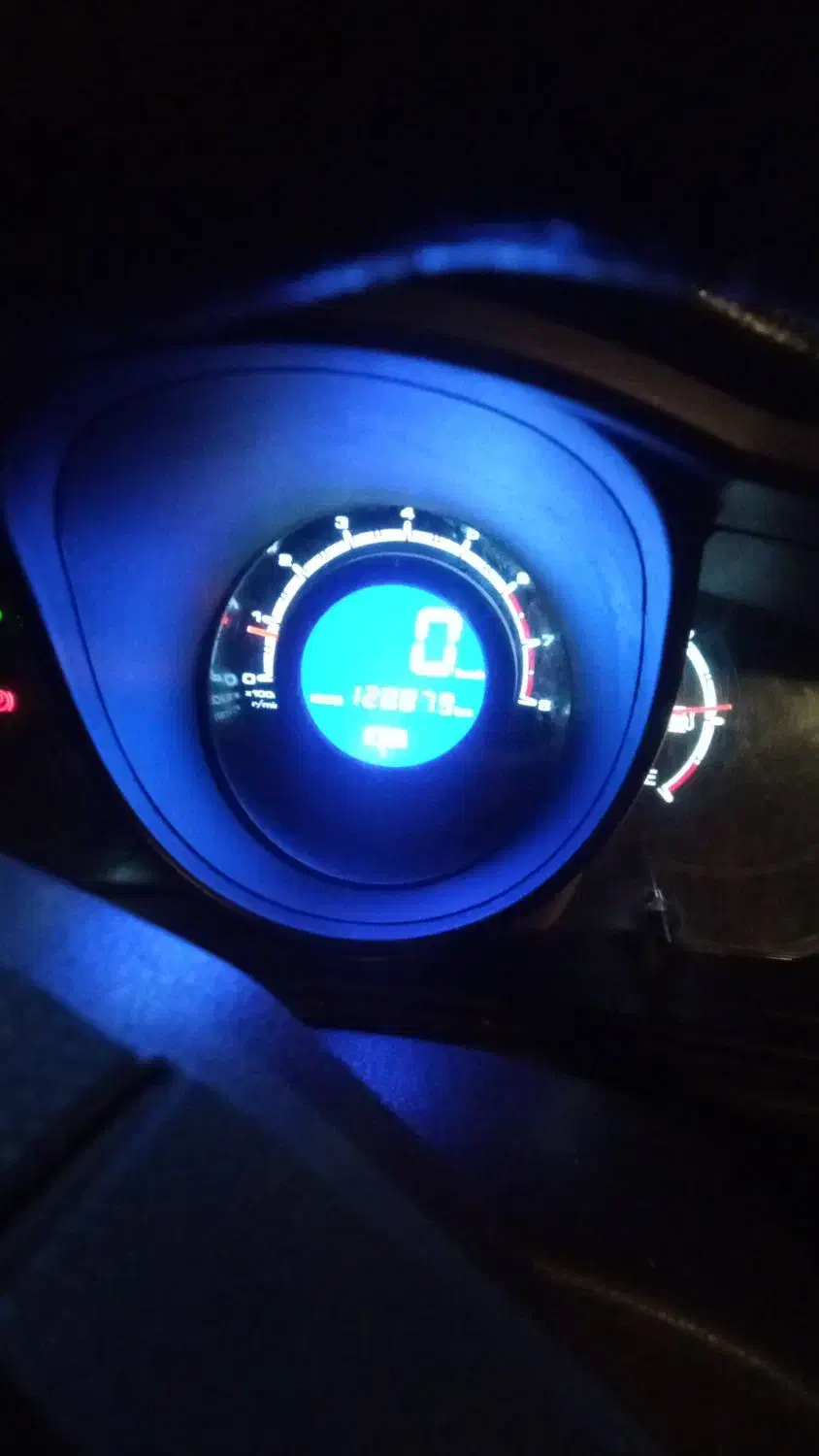 فروش خودرو لیفان سفید ۱۳۹۳ دنده ایx60|خودرو سواری و وانت|اصفهان, قائمیه|دیوار