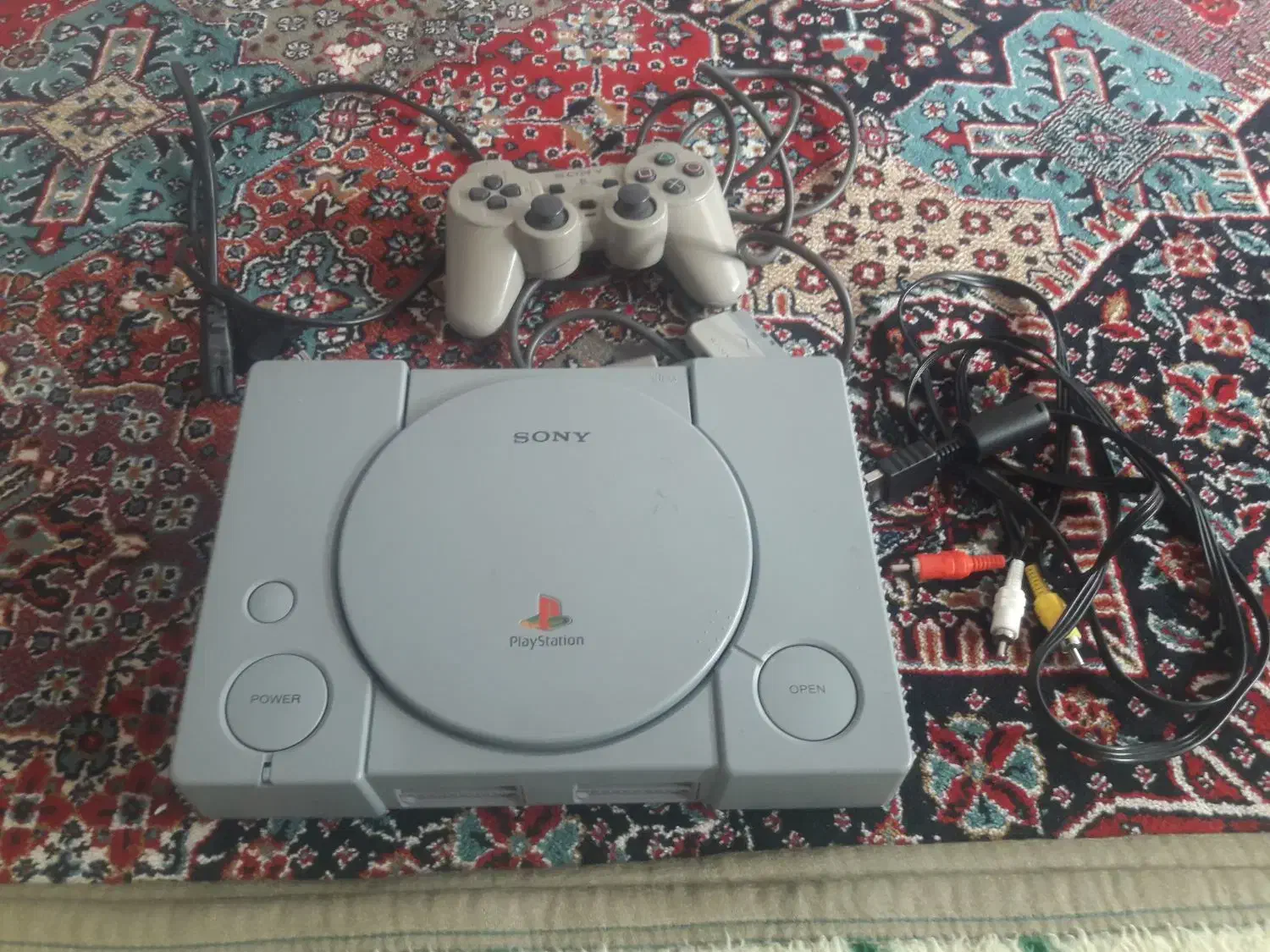 پلی ۱ تمیز و بدون مشکل|کنسول، بازی ویدئویی و آنلاین|خرمآباد, |دیوار