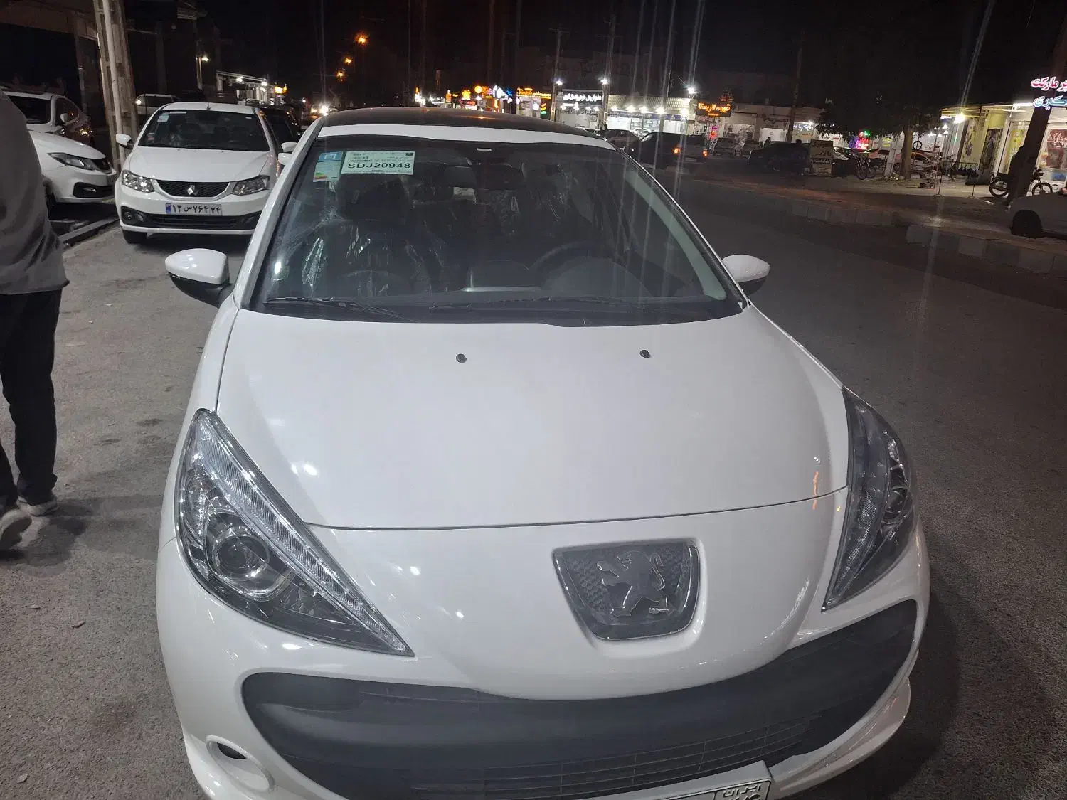 207 سقف شیشه ای|خودرو سواری و وانت|بهبهان, |دیوار