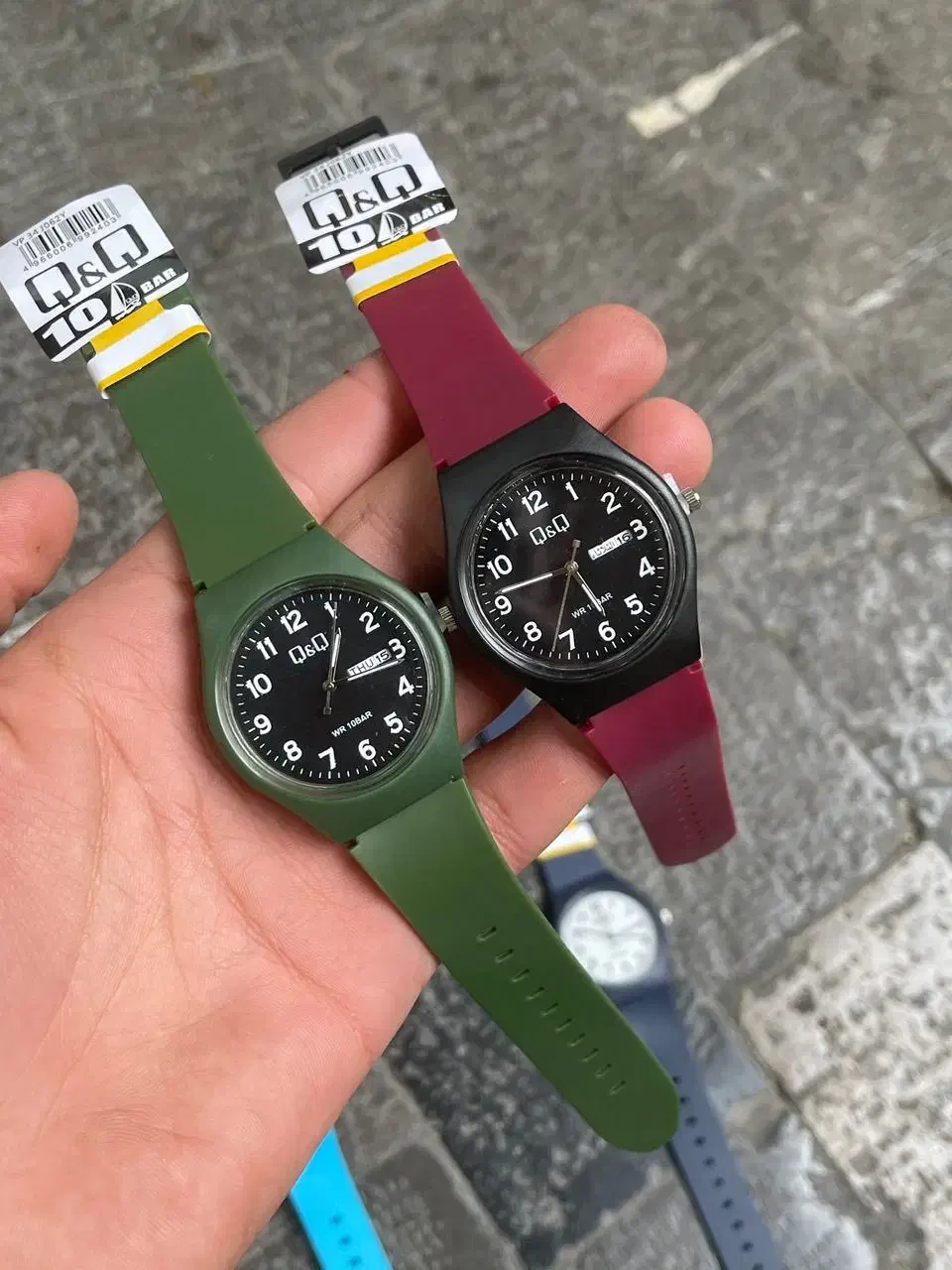 ساعت اسپرت کیو اند کیو|ساعت|شیراز, سیاه سنگ|دیوار