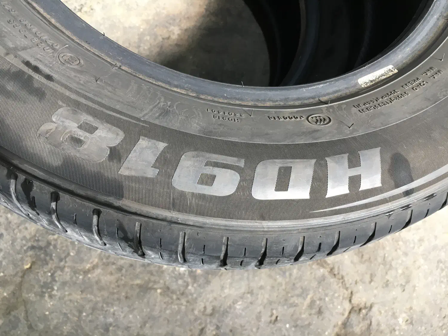 لاستیک کپسن|قطعات یدکی و لوازم جانبی|ملایر, |دیوار