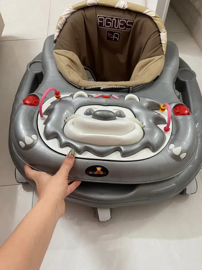 کریر و روروئک|اسباب و اثاث بچه|بجنورد, |دیوار