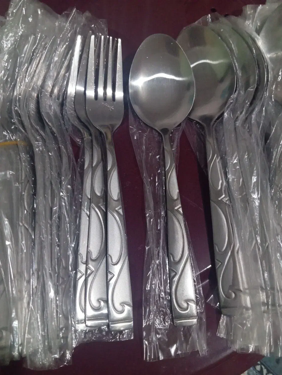 سرویس قاشق ۱۸نفره نو|ظروف سرو و پذیرایی|زیرکوه, |دیوار