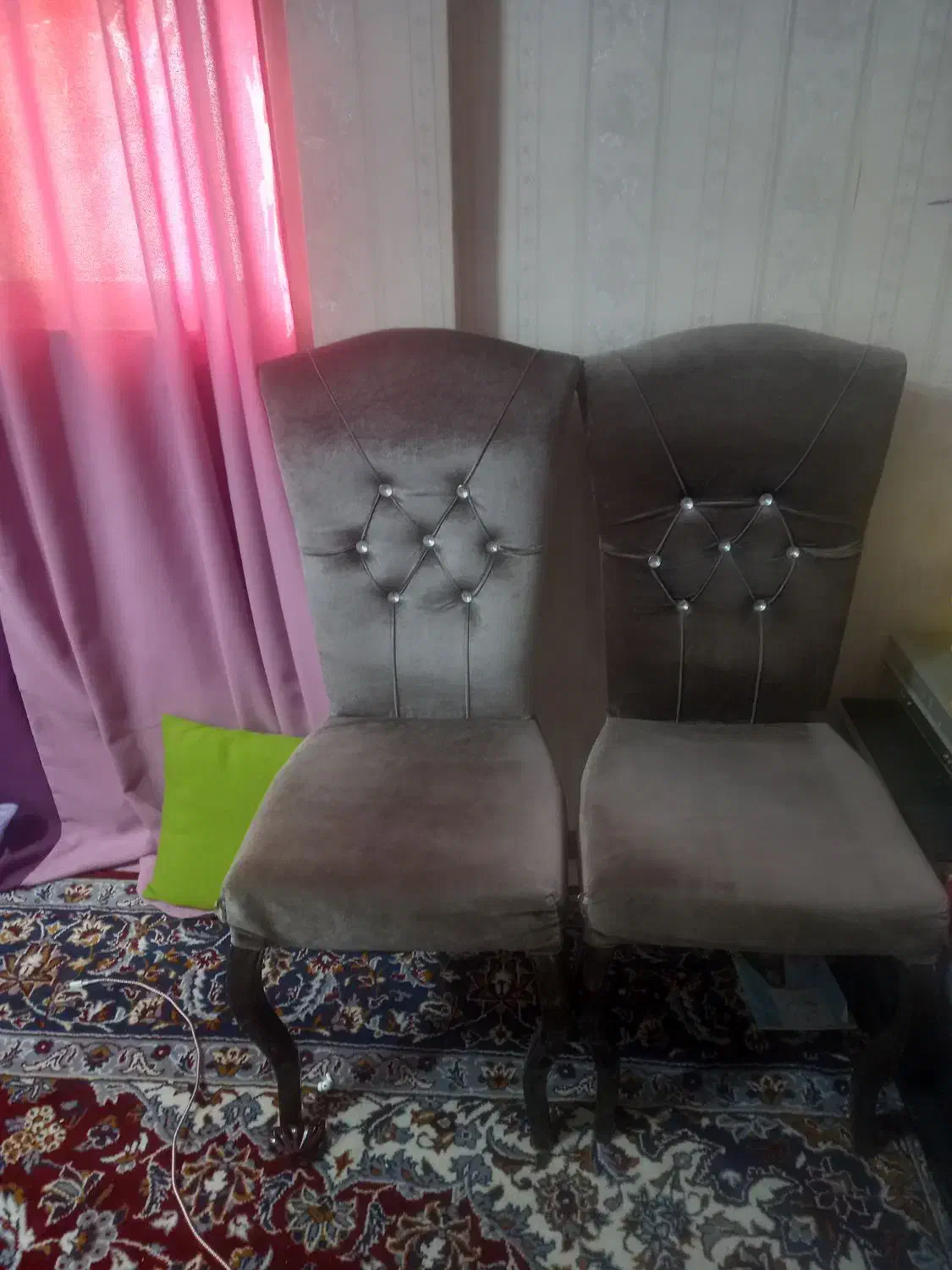 صندلی تمیز وسالم|مبلمان خانگی و میز عسلی|بندر ماهشهر, |دیوار