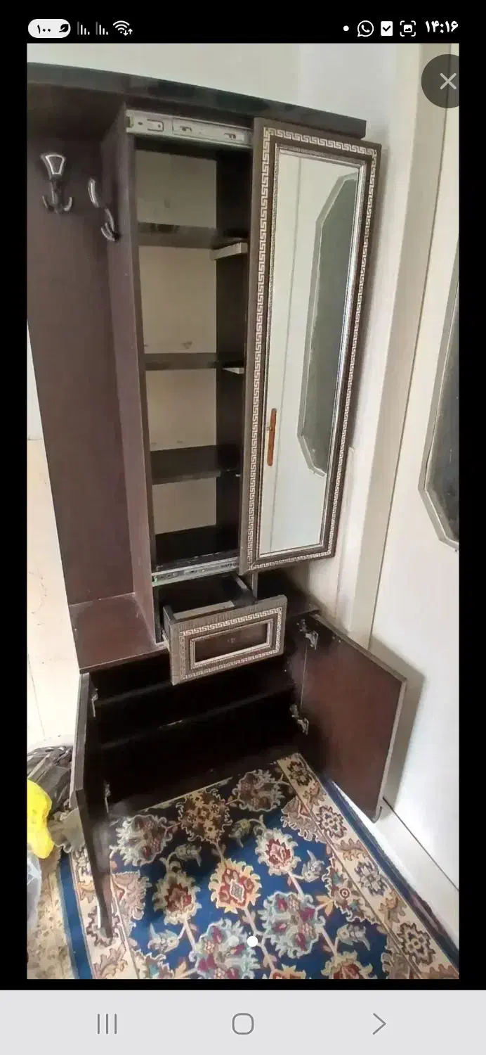 جاکفشی آینه دار قیمت مناسب|جاکفشی، کمد، دراور|همدان, |دیوار
