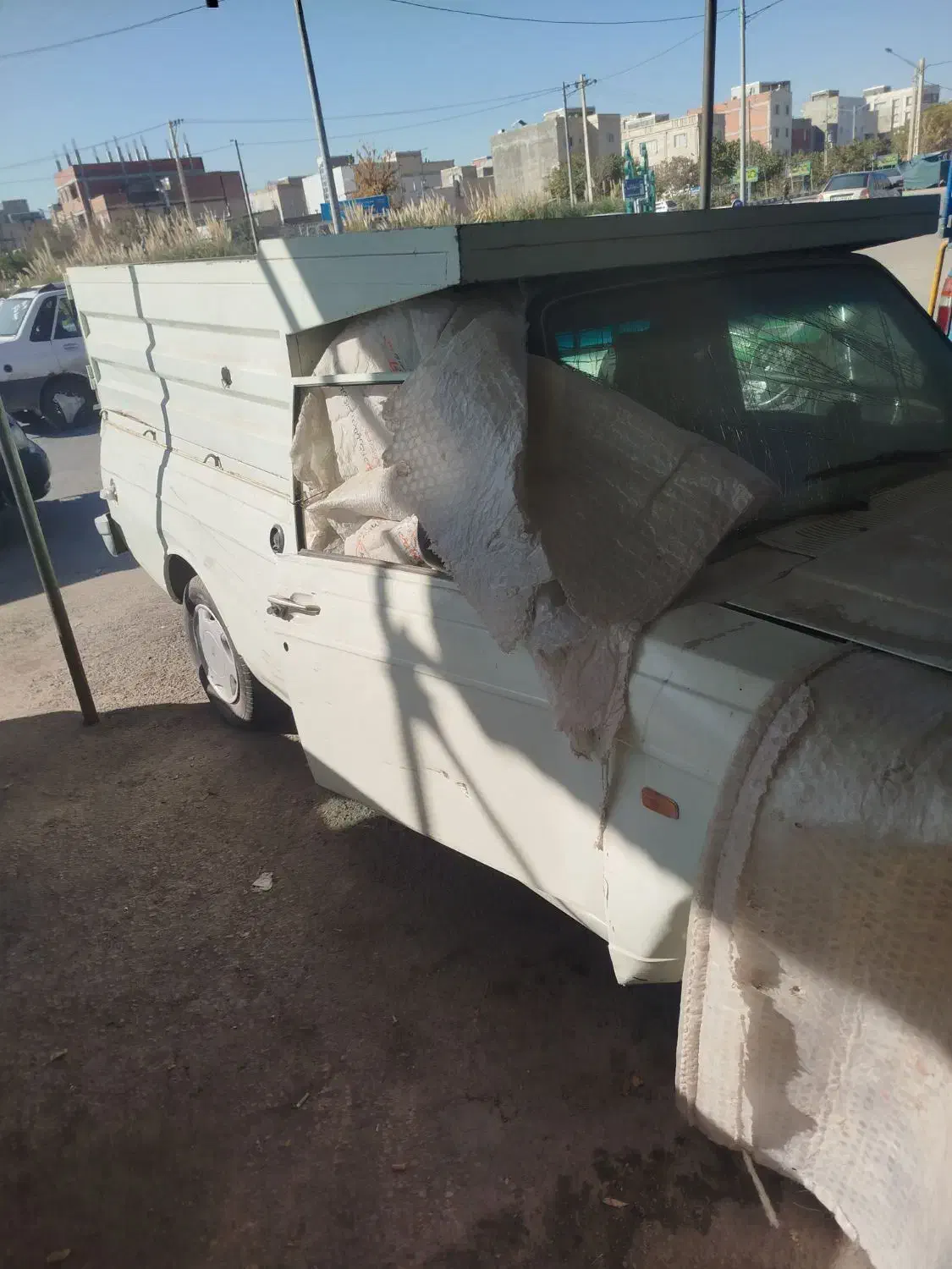 پیکان وانت بار تصادفی|خودرو سواری و وانت|بجنورد, |دیوار