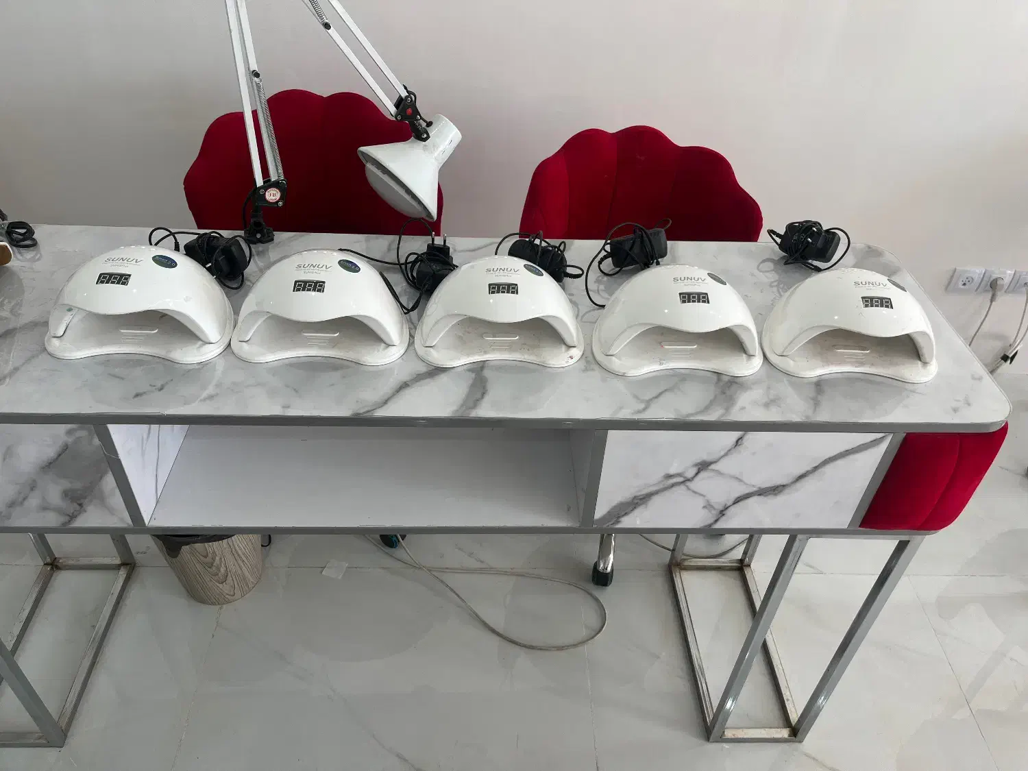 وسایل کاشت ناخن|آرایشگاه و سالنهای زیبایی|هشتگرد, هشتگرد قدیم|دیوار