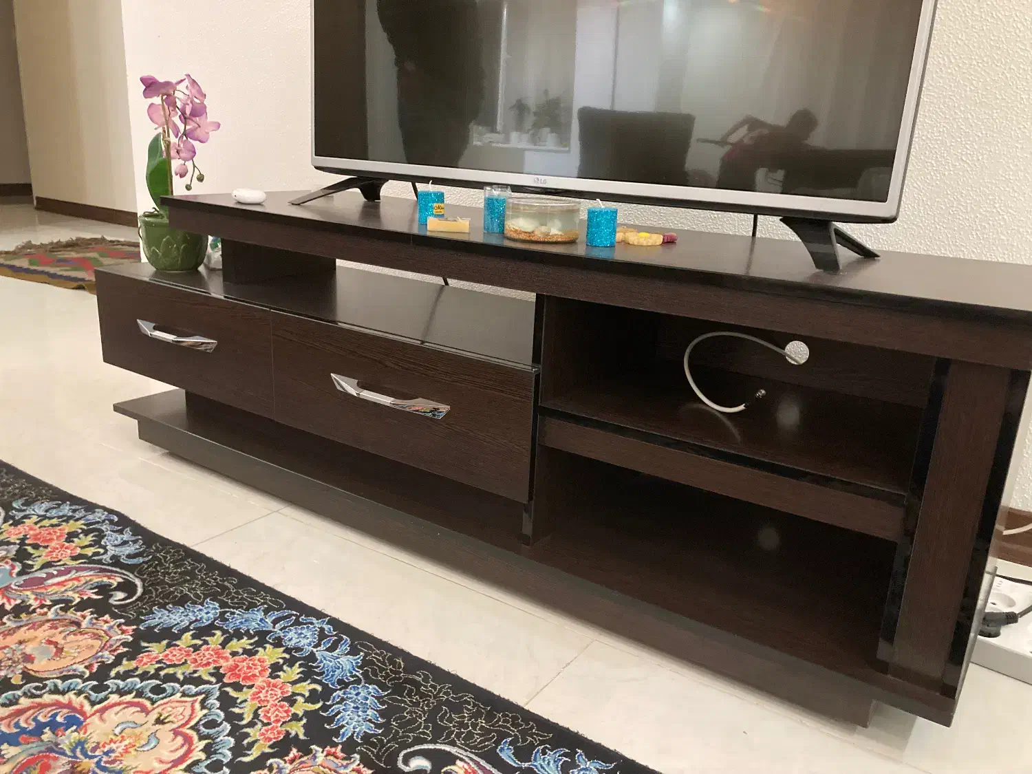 میز زیر تلوزیونی|میز تلویزیون|شاهینشهر, ۹ دی|دیوار