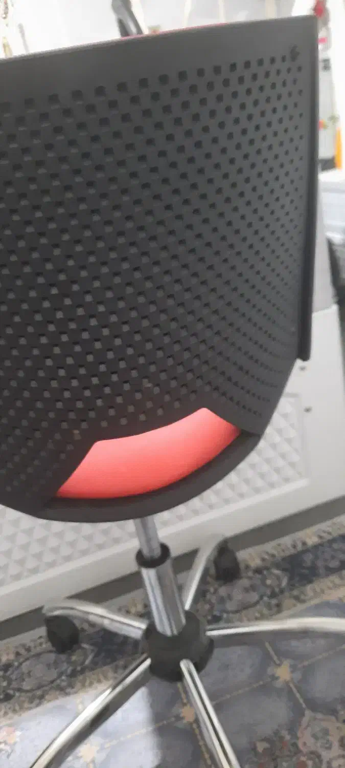 صندلی چرخشی|صندلی و نیمکت|اصفهان, گرکان|دیوار