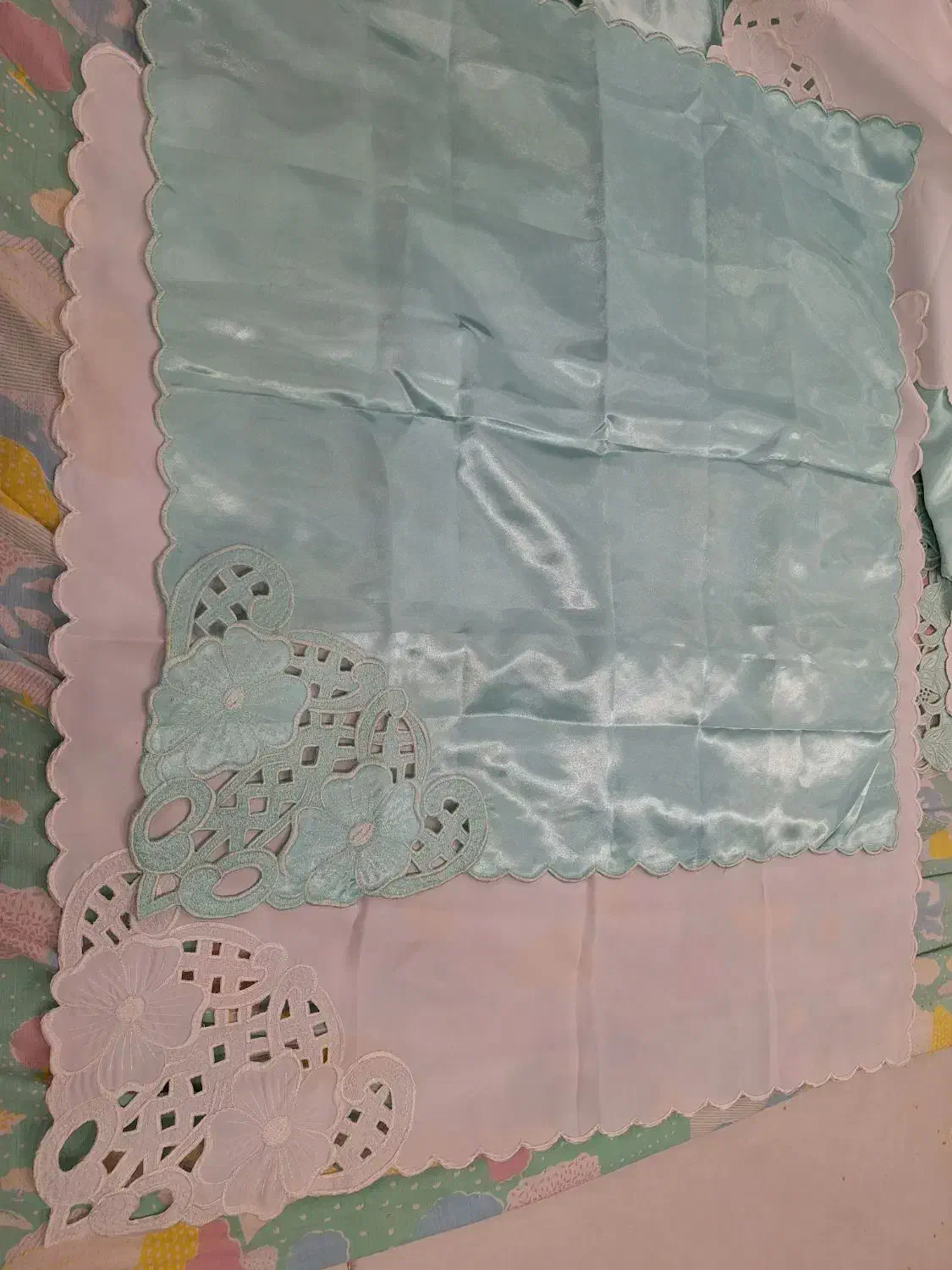 رویه کوسن ساتن|پرده، رانر، رومیزی|مشهد, تربیت (صدف)|دیوار