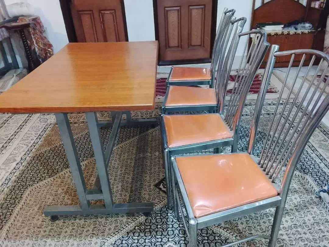 میز و صندلی|کافیشاپ و رستوران|مراغه, |دیوار