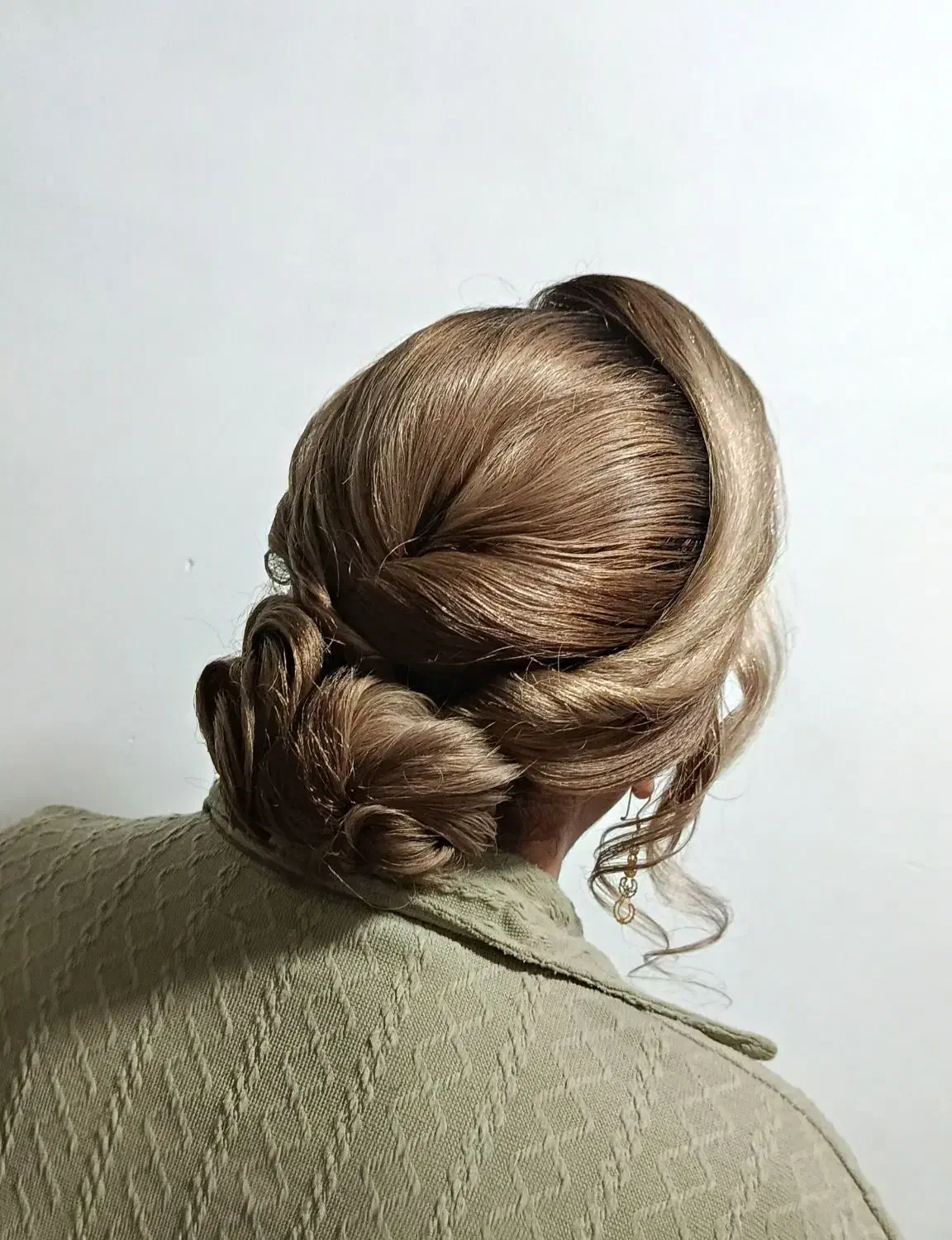 شنیون کار|خدمات آرایشگری و زیبایی|مشهد, نوید|دیوار