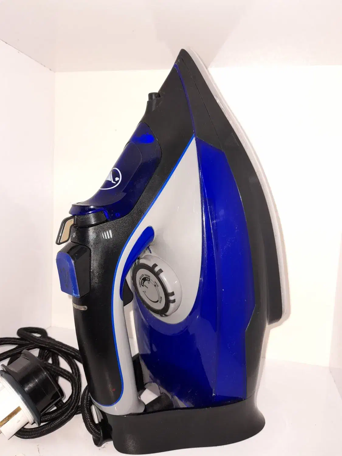 اتو nikai|اتو و لوازم اتو|مشهد, حسین‌آباد|دیوار