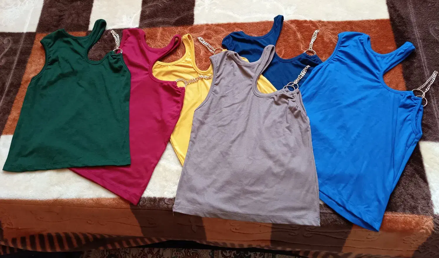 حراج تاپ و لباس زیر|لباس|شاهینشهر, شهرک گلدیس|دیوار