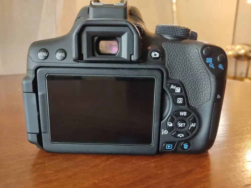 دوربین عکاسی کانن دست دوم|دوربین عکاسی و فیلمبرداری|تهران, شیخ هادی|دیوار