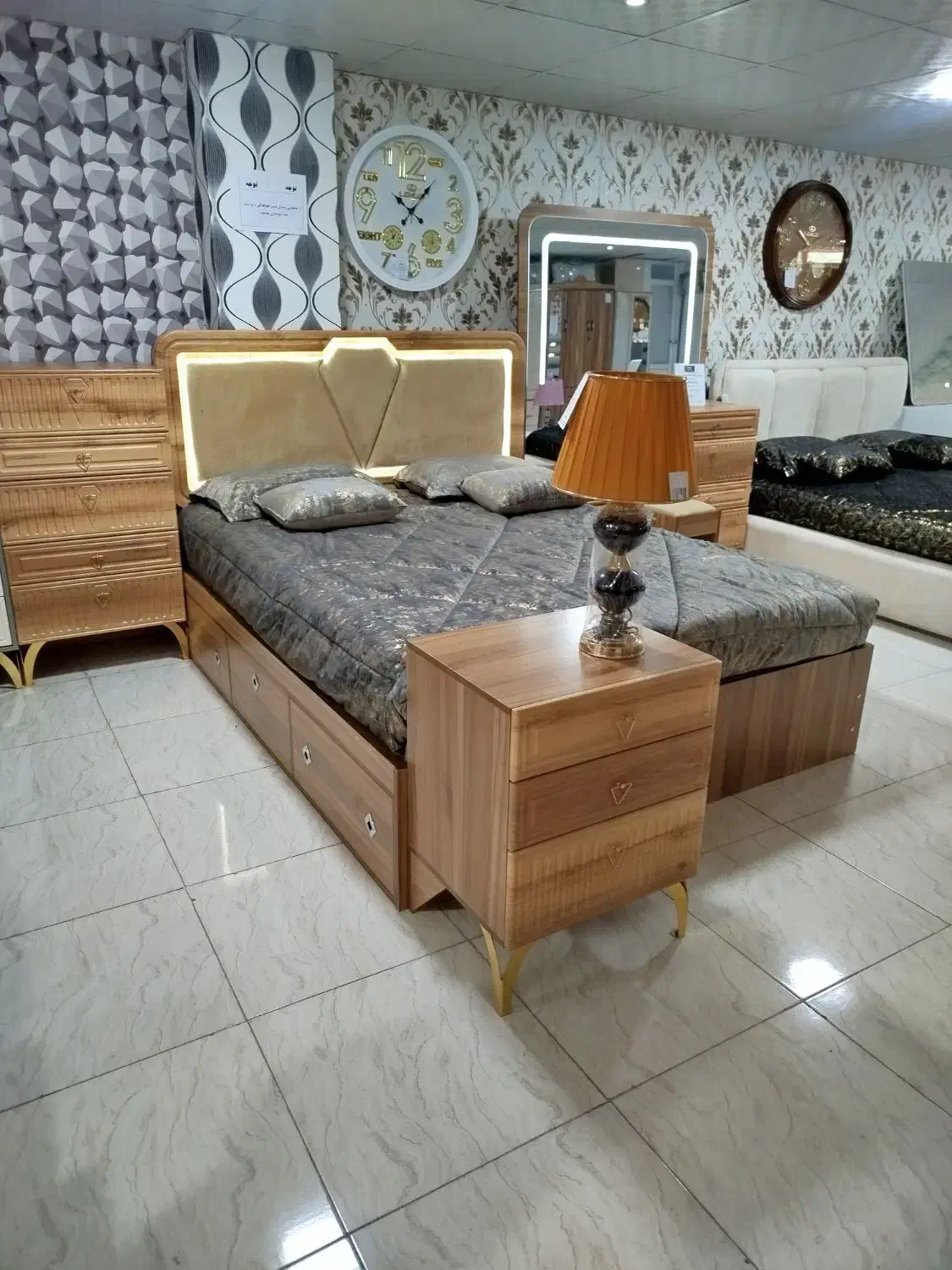 الماس سرویس خواب زیبای زرکالا|تخت و سرویس خواب|یاسوج, |دیوار