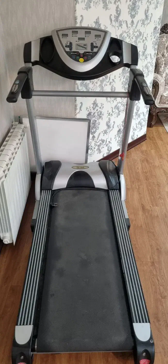 تردمیل در حد نو|تجهیزات ورزشی|رباط‌کریم, رباط‌کریم|دیوار