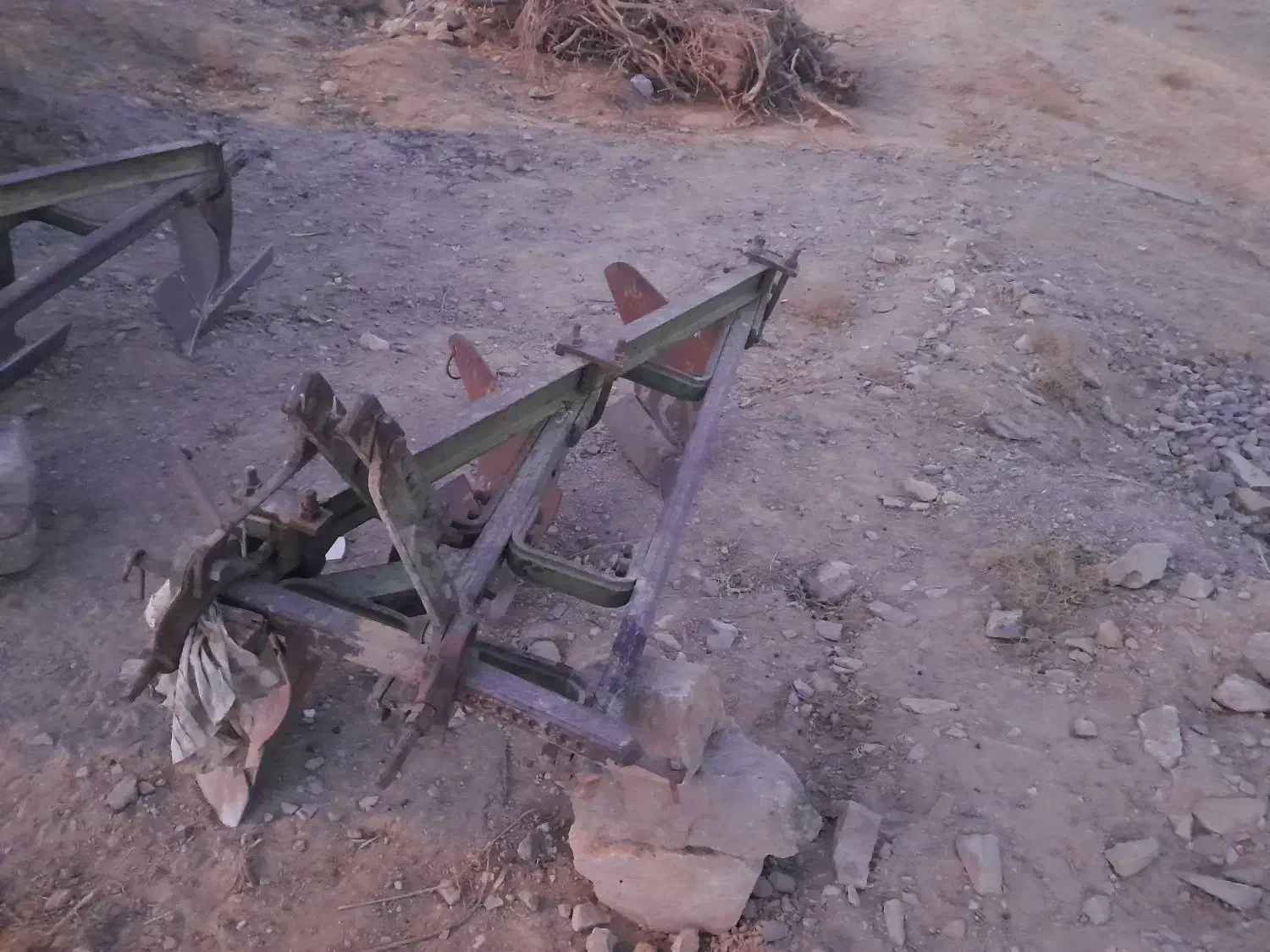 گاو آهن|ابزارآلات|قهستان, |دیوار