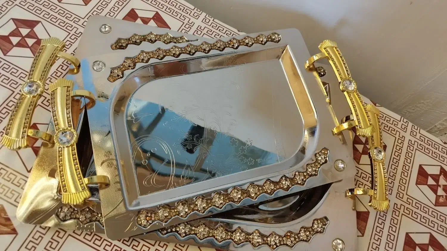 سینی دوتایی|ظروف سرو و پذیرایی|جوانرود, |دیوار