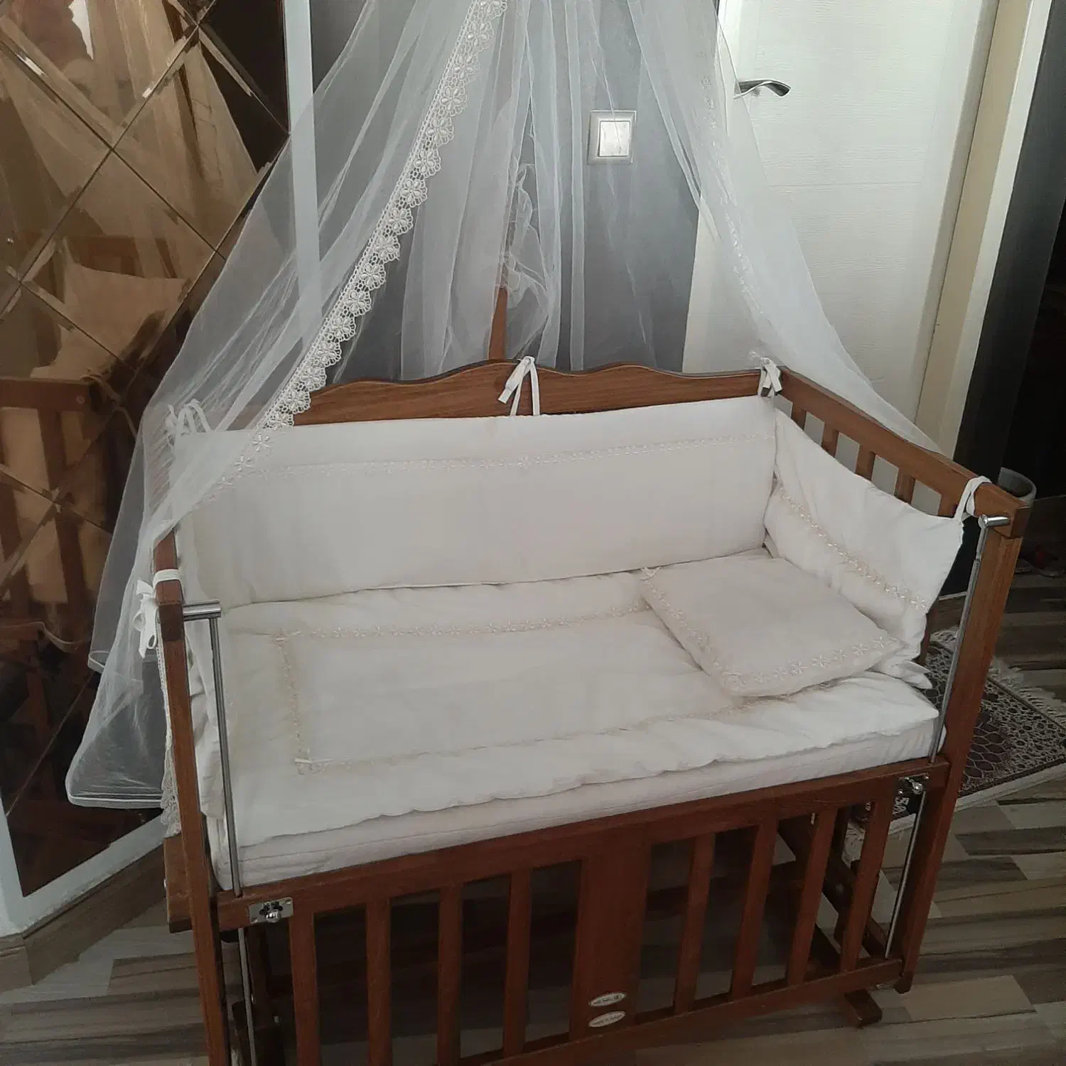 تخت کودک کنار مادر ترکیه ای مدل aiby baby|تخت و صندلی بچه|تهران, اختیاریه|دیوار