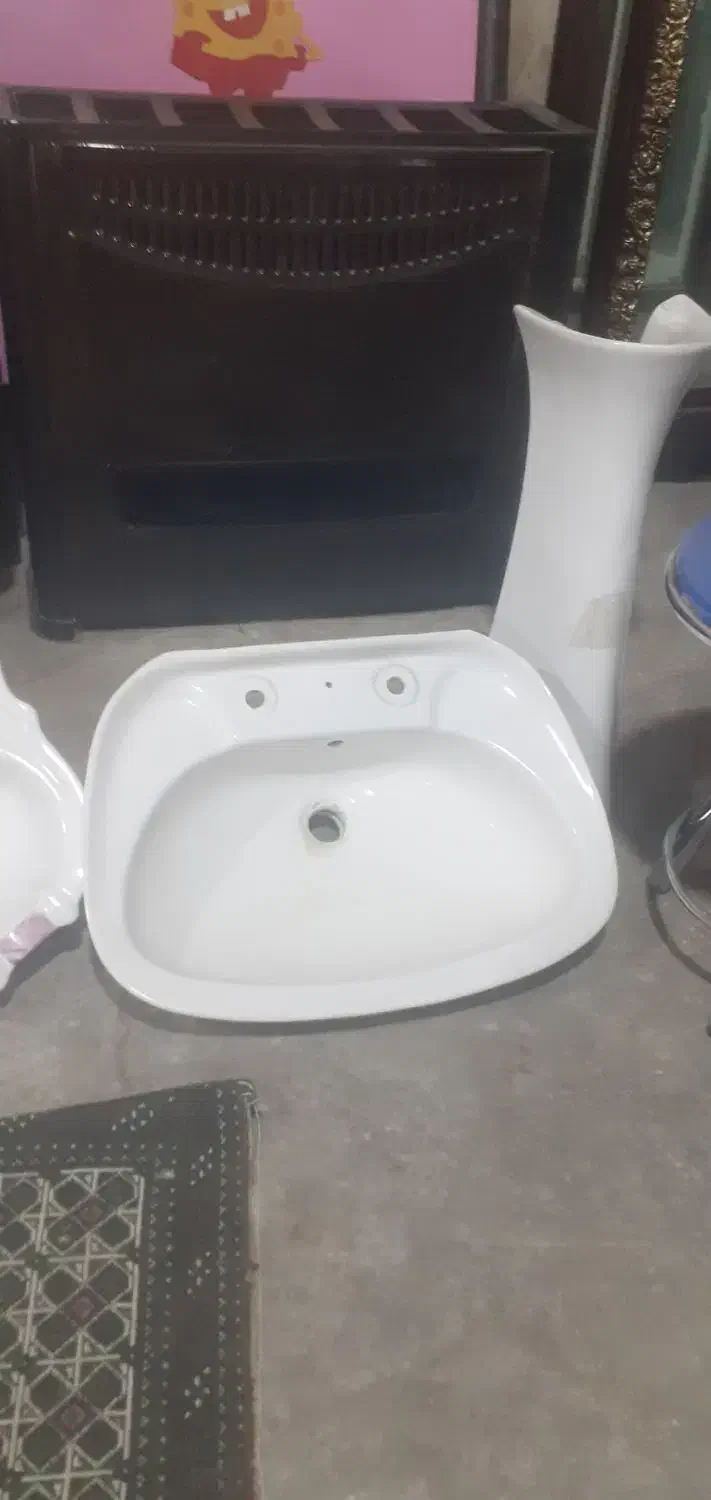 سمساری حسام|صندلی و نیمکت|ملایر, |دیوار