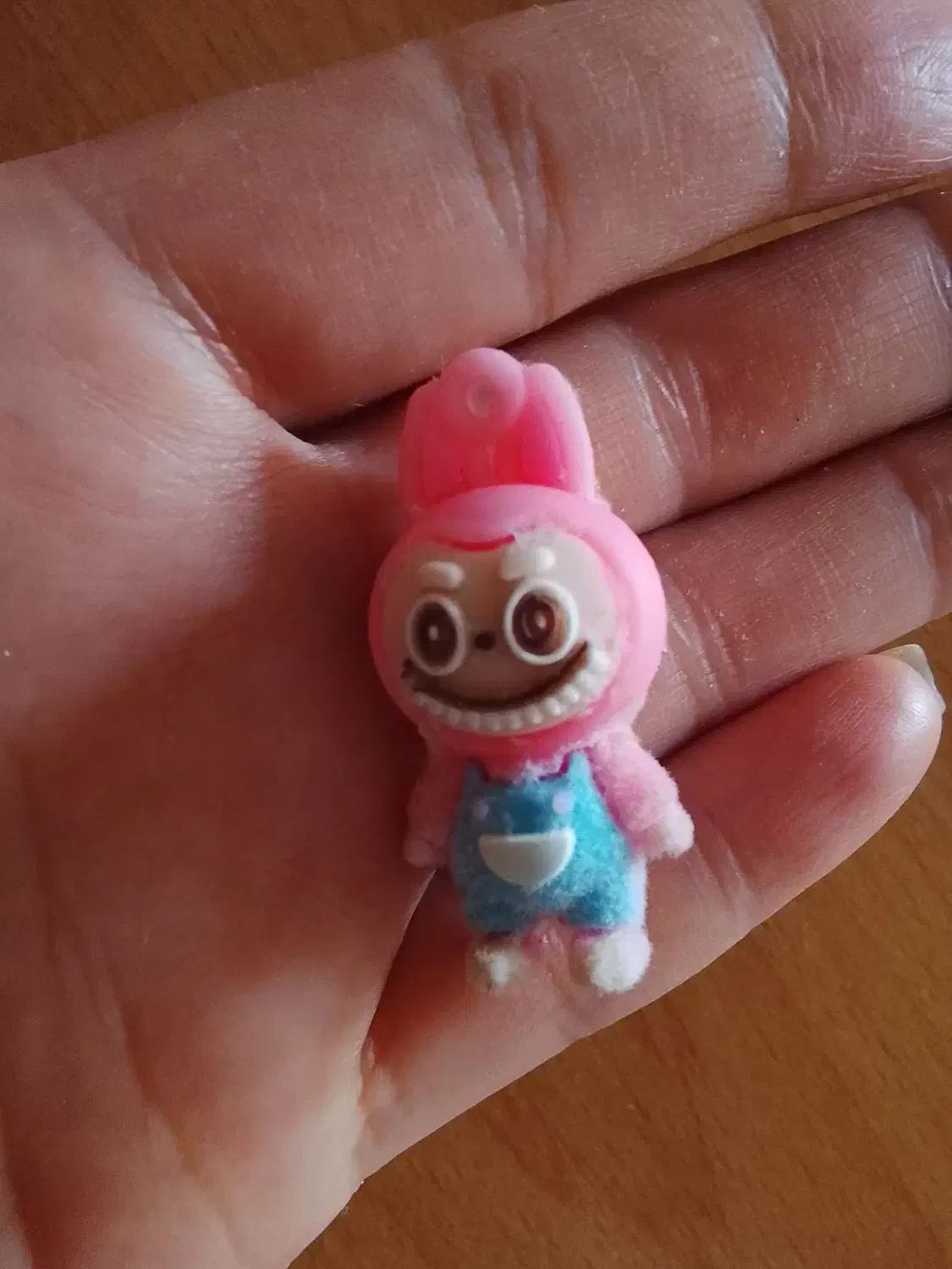 دوتا پلاک نو|بدلیجات|شاهین‌شهر, عطار|دیوار