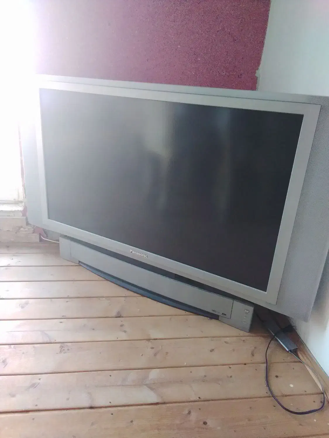 تلویزیون قدیمی نیاز به تعمیر دارد|تلویزیون و پروژکتور|تنکابن, |دیوار