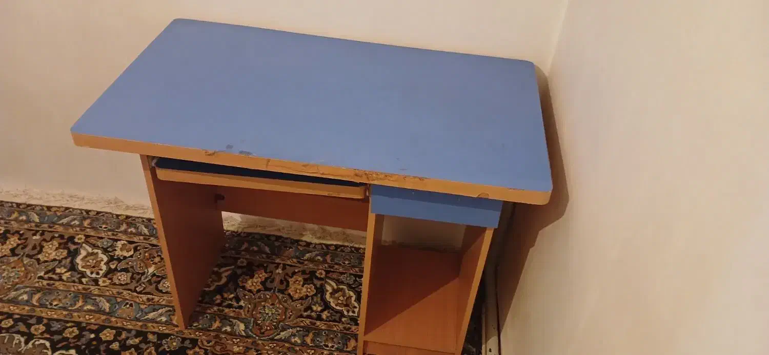 میز کامپیوتر سالم و تمیز در حد|میز تحریر و کامپیوتر|اردبیل, |دیوار