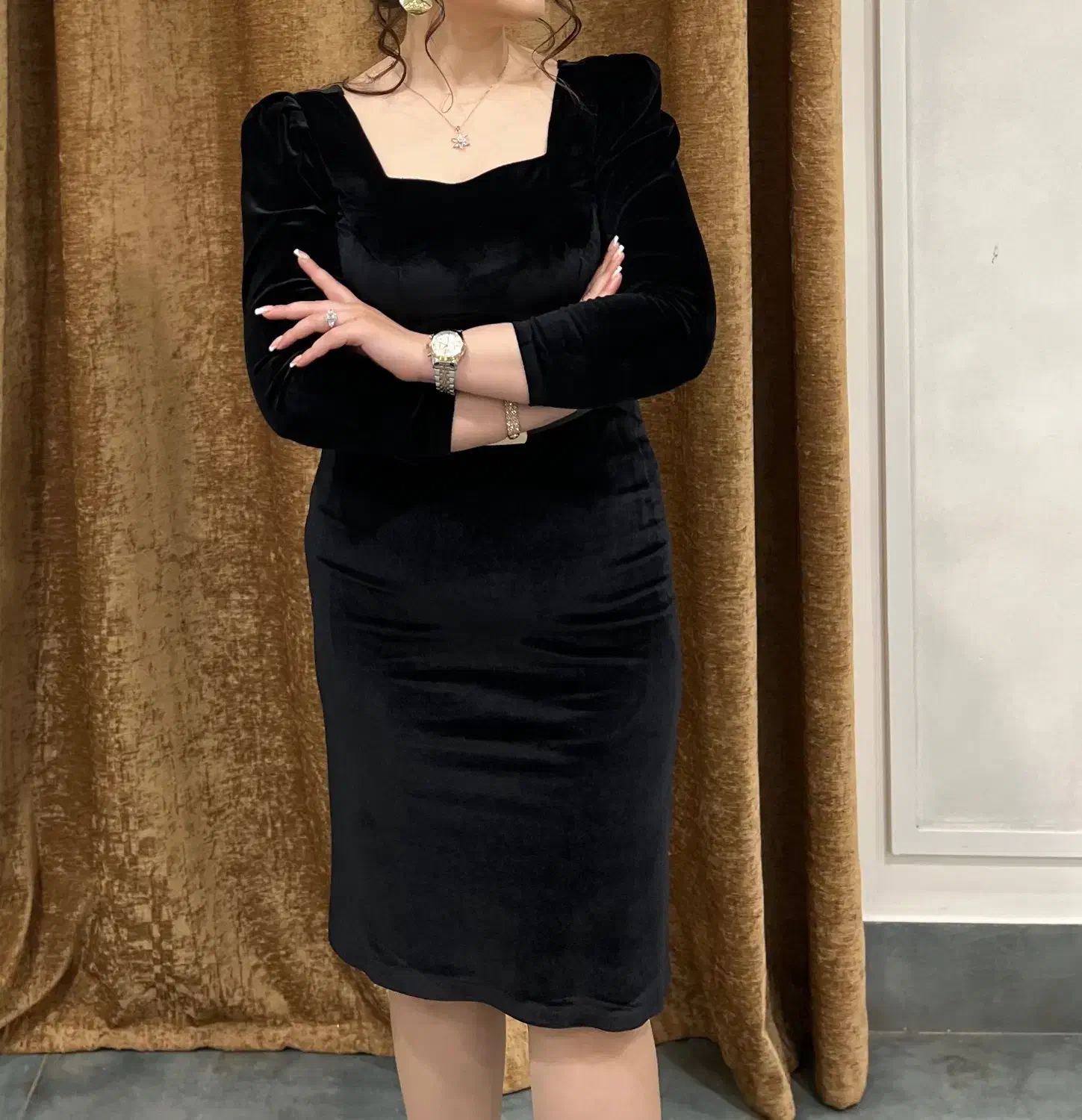 لباس مجلسی|لباس|دزفول, |دیوار