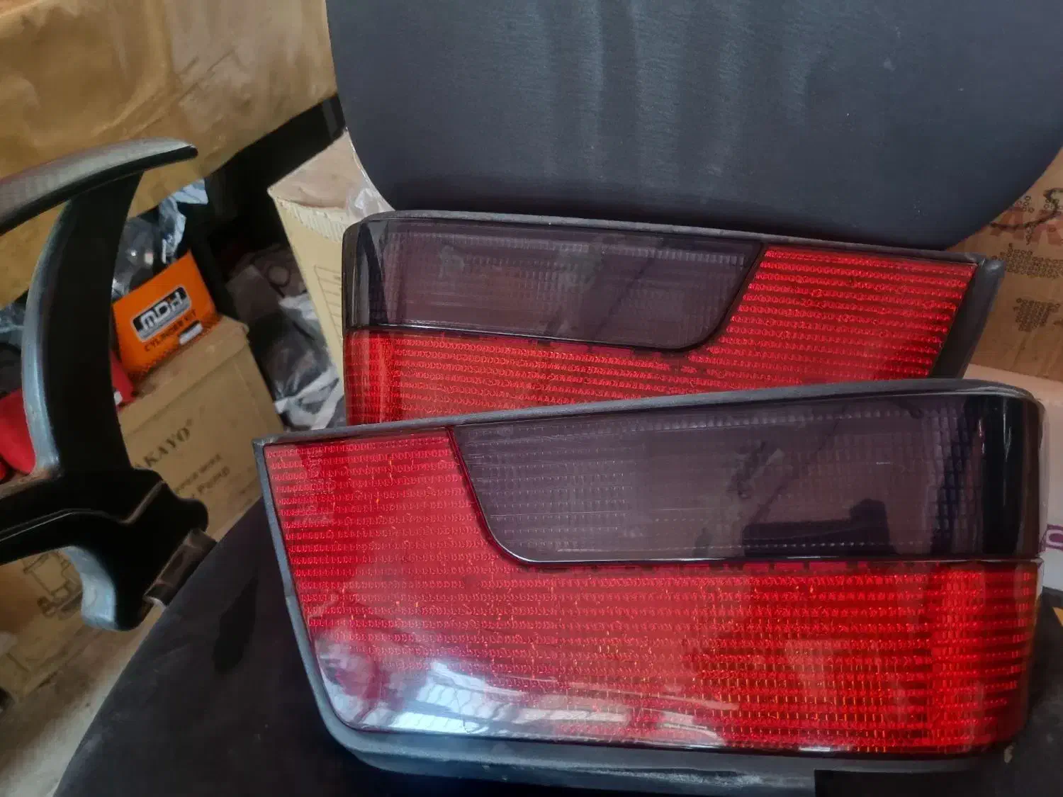 چراغ خطر پژو 405 شرکتی ( در حد نو )|قطعات یدکی و لوازم جانبی|جیرفت, |دیوار