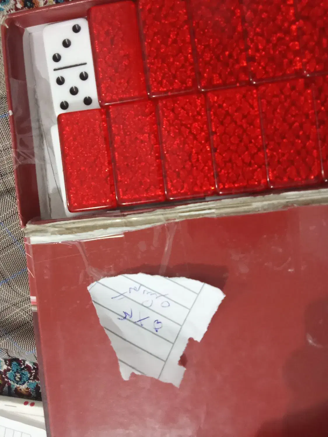 دومینە|اشیا|بانه, |دیوار