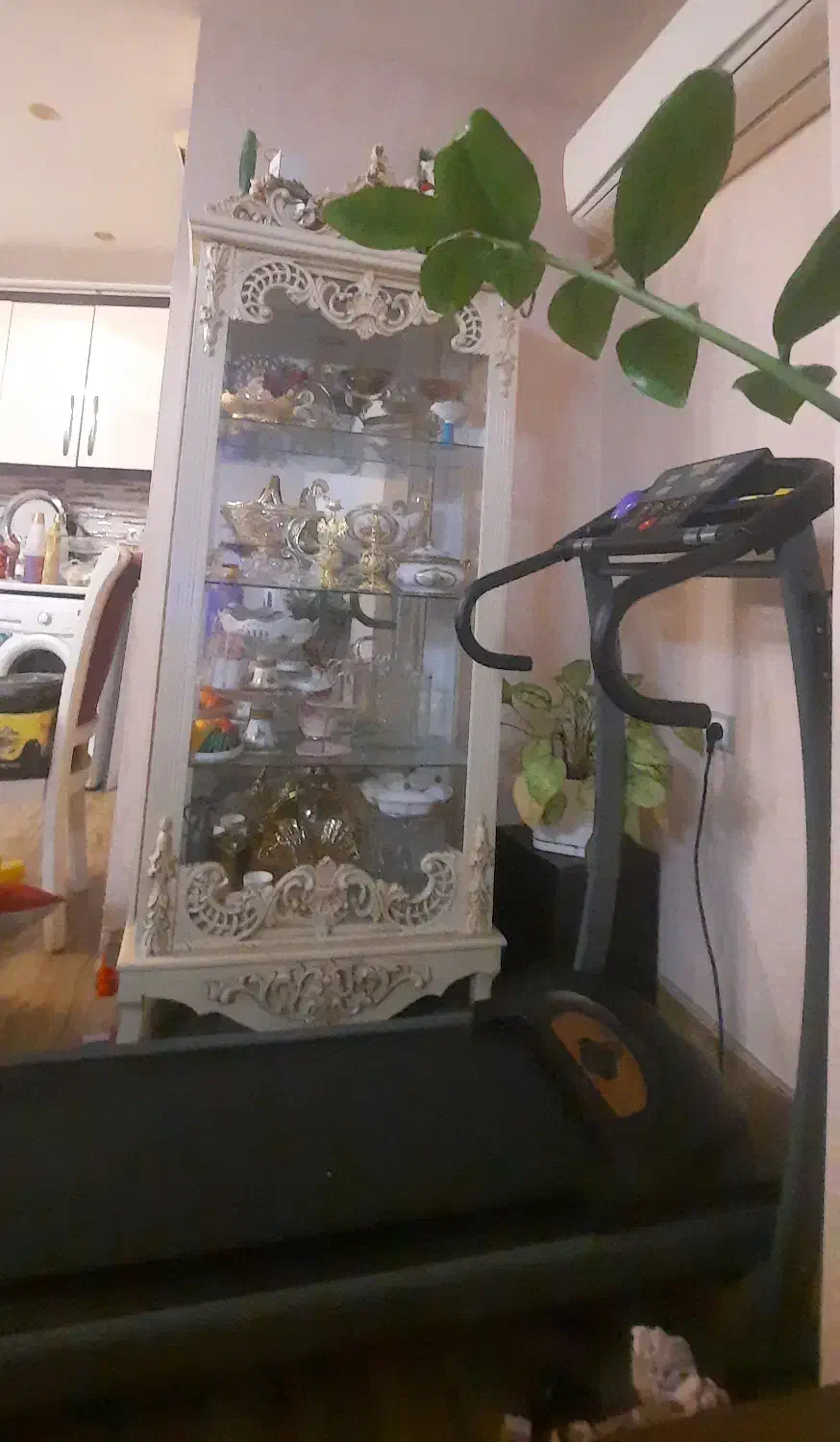 ویترین زیر قیمت|بوفه، ویترین، کنسول|رشت, علی آباد|دیوار