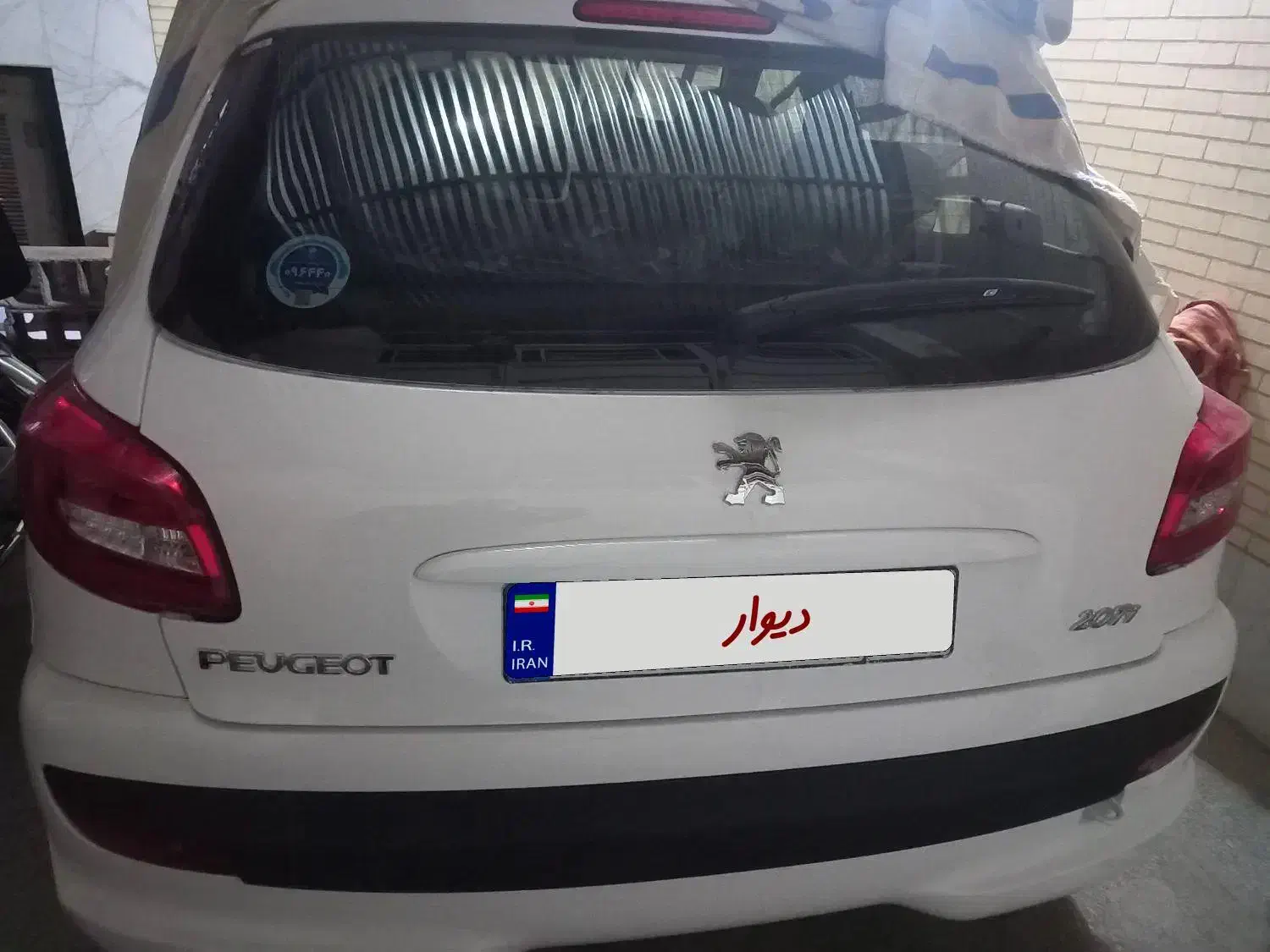 پژو۲۰۷ دنده ای سقف فلز tu5 پلاس|خودرو سواری و وانت|یزد, |دیوار