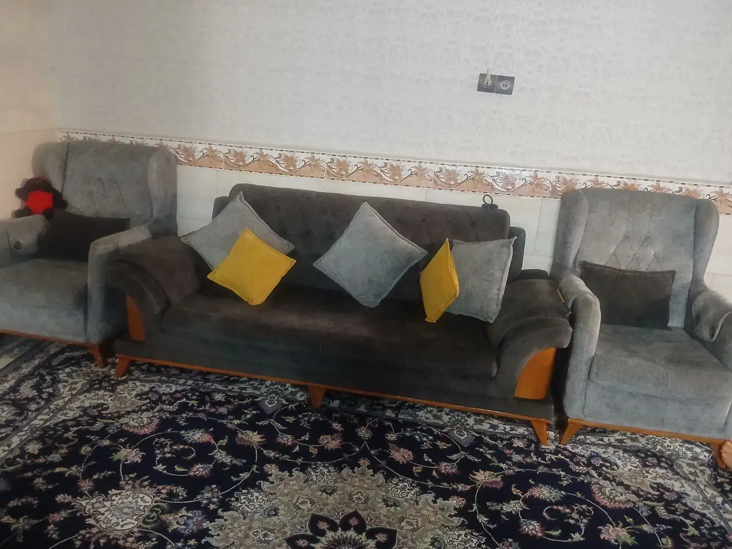 مبل راحتی|مبلمان خانگی و میز عسلی|کرج, اسلام‌آباد|دیوار