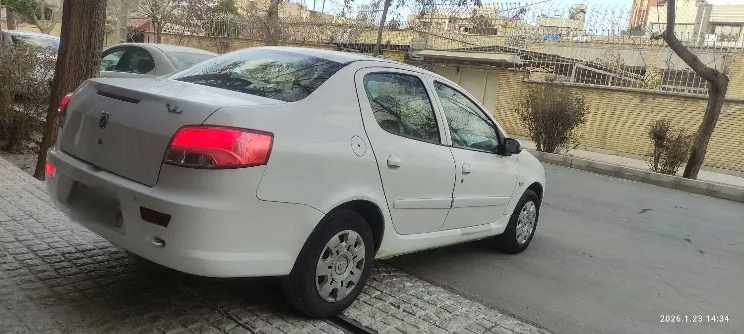 رانا پلاس 1400|خودرو سواری و وانت|اصفهان, خانه اصفهان|دیوار