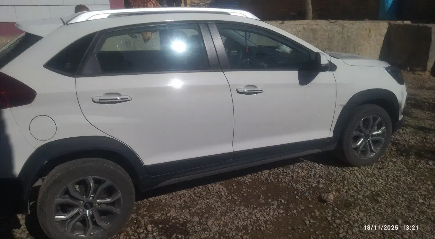 mvmx22 مدل 97 رنگ سفید کم‌کار کرد|خودرو سواری و وانت|حسن آباد, |دیوار