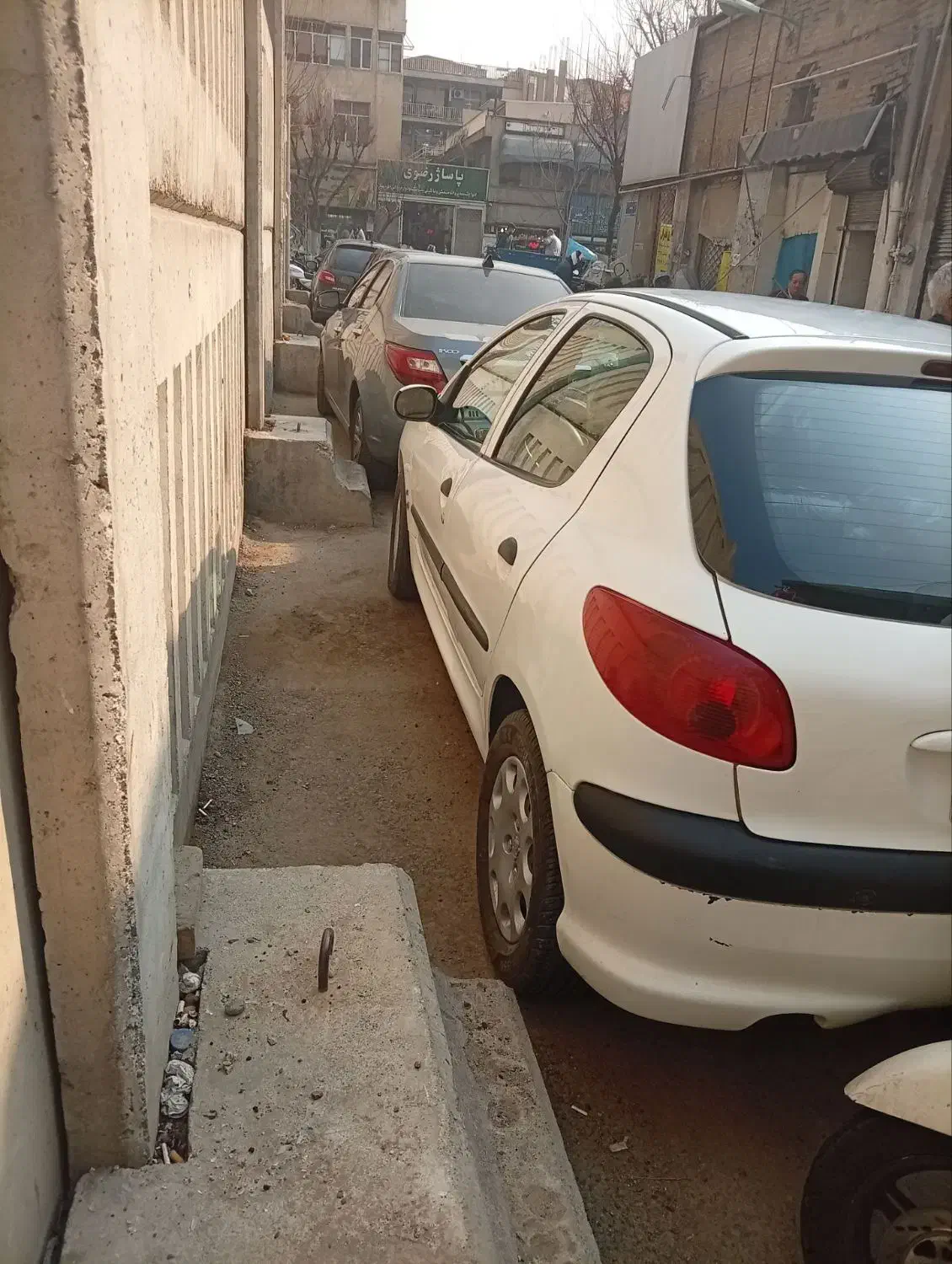 پژو ۲۰۶ تیپ ۳ مدل ۹۵ سفید سالم|خودرو سواری و وانت|تهران, لاله زار|دیوار