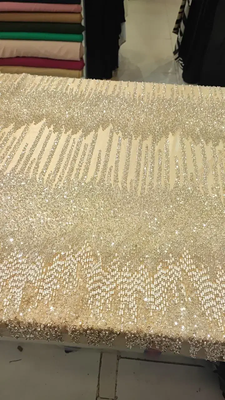 لباس مجلسی|لباس|خواف, |دیوار