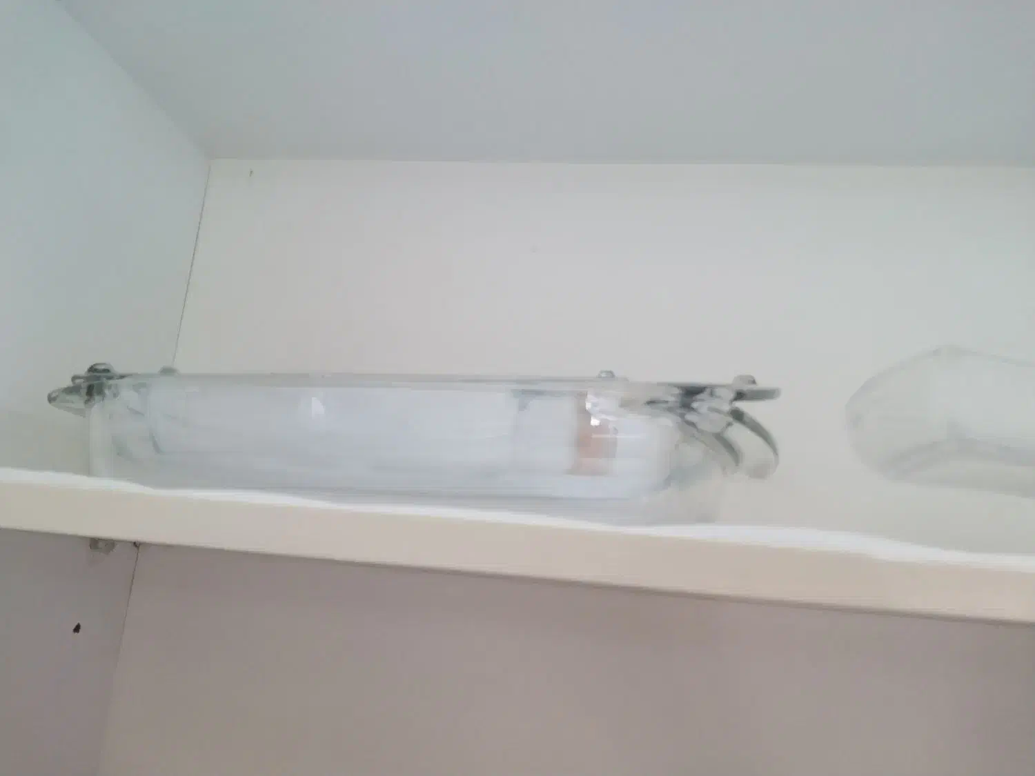 تعدادی دیس پیرکس و تعدادی ظروف آشپزخانه|ظروف سرو و پذیرایی|دماوند, گیلاوند|دیوار