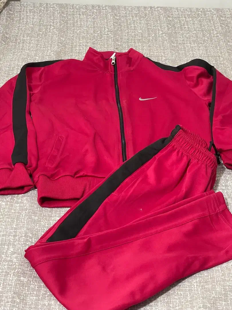 لباس ورزشی دخترانه سایز۹۰|لباس|مرودشت, پشت سایپا‎|دیوار