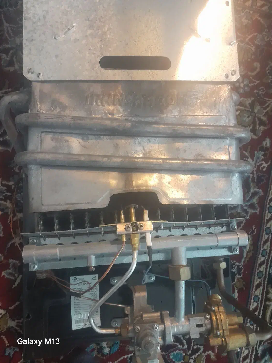 یک دستگاه آبگرمکن ایران شرق|آبگرمکن، پکیج، شوفاژ|محمدشهر, همایون ویلا|دیوار