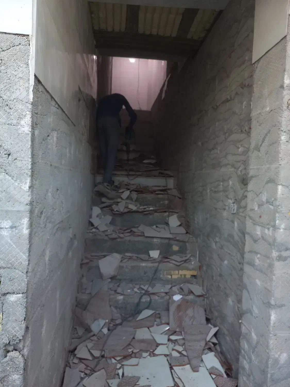 تخریب کار هستم|خدمات پیشه و مهارت|برازجان, |دیوار