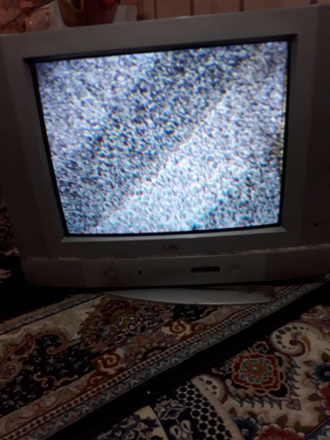 تلوزیون|تلویزیون و پروژکتور|قرچک, داوود آباد|دیوار