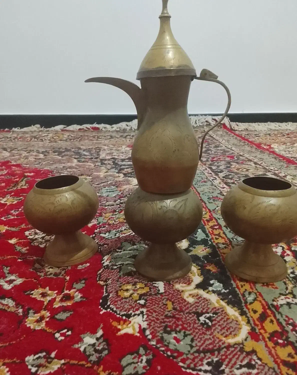 قوری و جام قدیمی|کلکسیون اشیاء عتیقه|گنبد کاووس, |دیوار