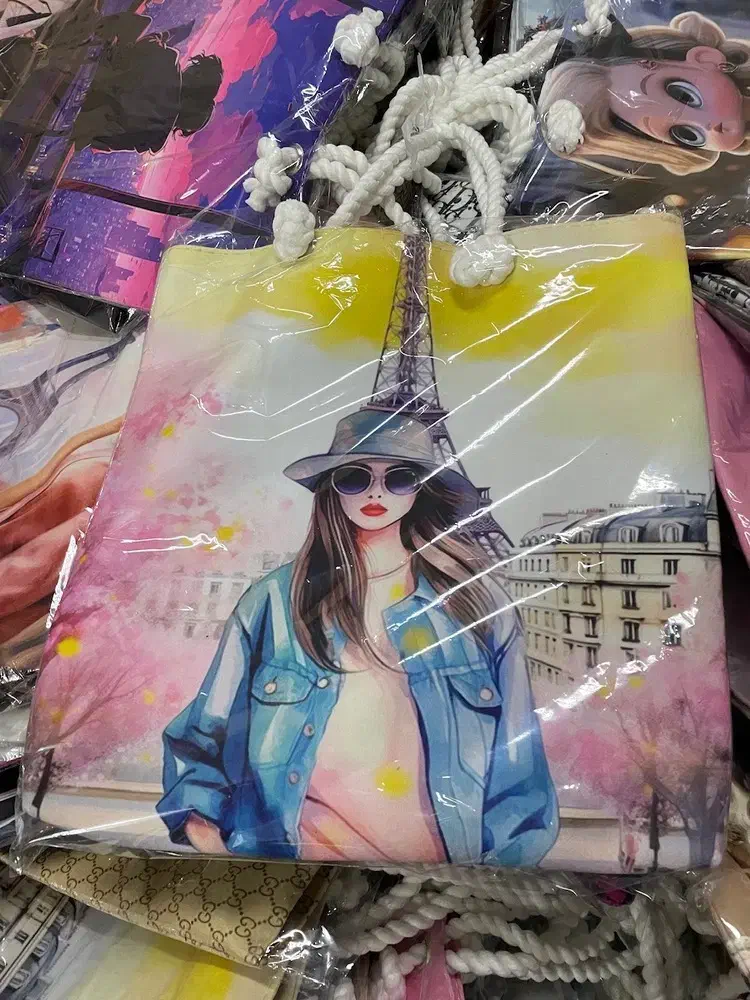 توت بگ دسته طنابی و انواع کـیـف زنـانـه وبـادی بـگ|کیف، کفش، کمربند|بیرجند, |دیوار