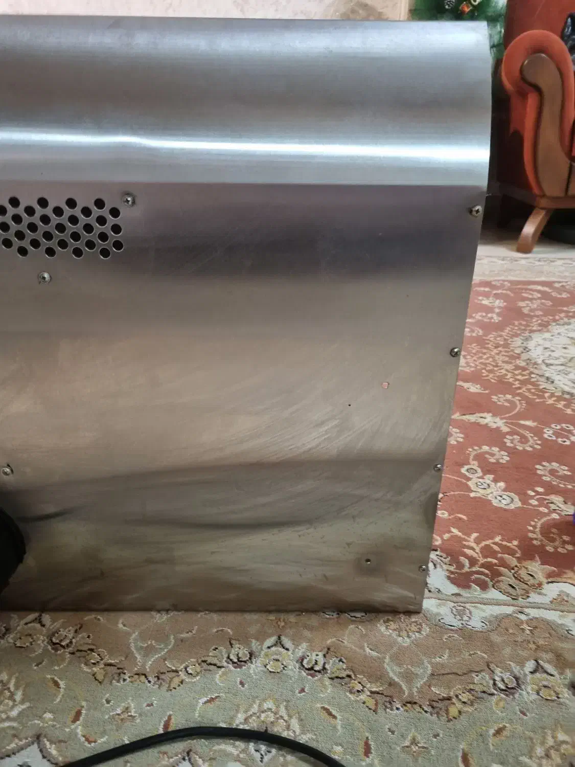 هود اخوان|هود|رشت, پورسینا|دیوار