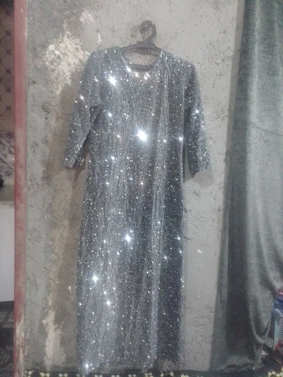 لباس مجلسی|لباس|زابل, |دیوار