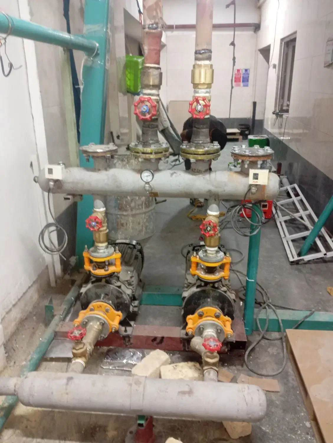 استخدام نیروی تاسیسات و کارگر ساده|استخدام معماری، عمران و ساختمانی|رباطکریم, رباطکریم|دیوار